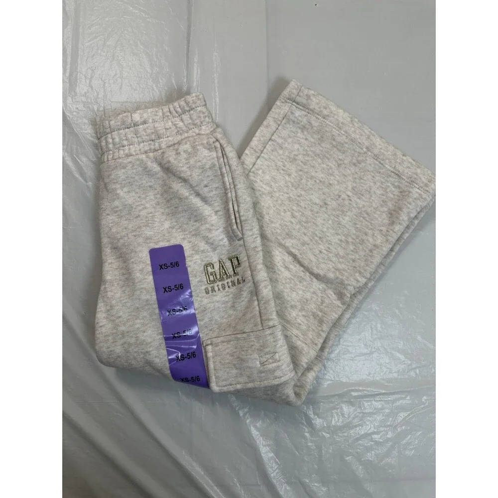 Gap Kids 2 PC Fleece Pants And Hoodie Beige/Gold Size XS 5/6